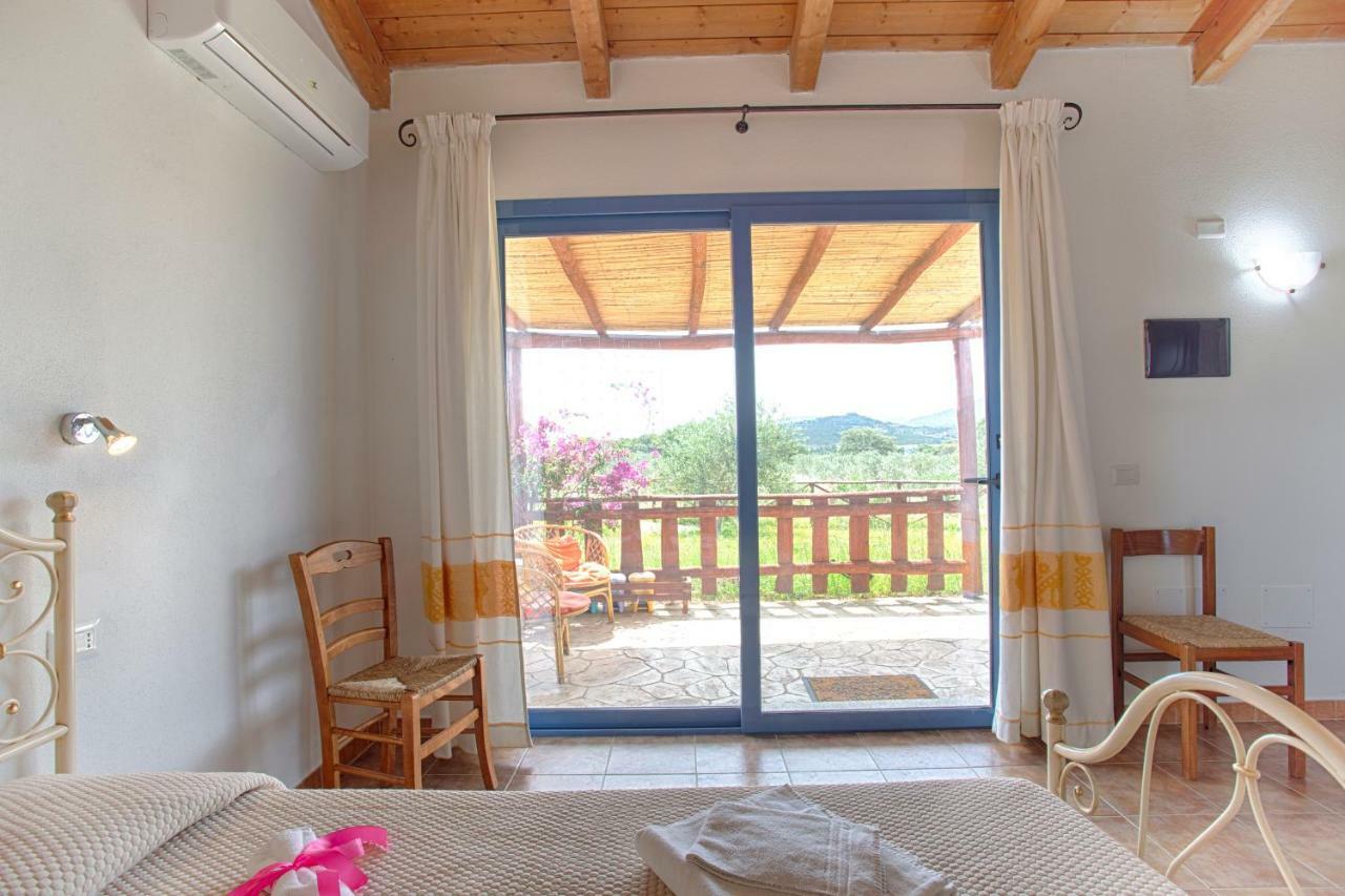 Agriturismo Mieleamaro Villa Olbia Eksteriør billede